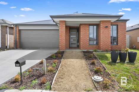 20 Steamboat Ave, Winter Valley, VIC 3358