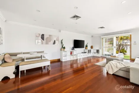 Property photo of 49 Tenterden Road Botany NSW 2019