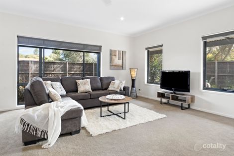 Property photo of 15 Rosemore Road Rosebud VIC 3939