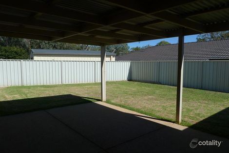 Property photo of 21 Birkdale Terrace West Wodonga VIC 3690