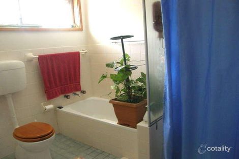 Property photo of 2/4 Harvard Close Jesmond NSW 2299