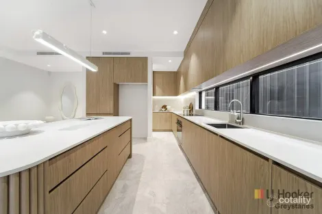 Property photo of 10 Hyacinth Street Greystanes NSW 2145