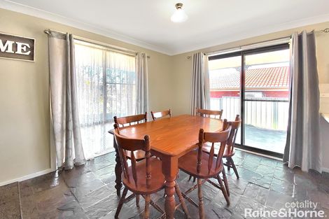 Property photo of 34 Pineview Circuit Young NSW 2594