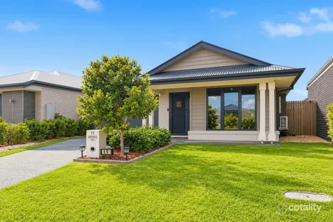 19 Hillside St, Narangba, QLD 4504
