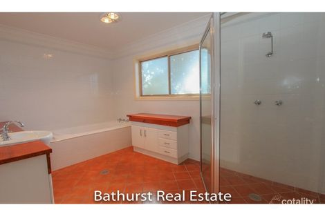 Property photo of 17 Elizabeth Street Bathurst NSW 2795