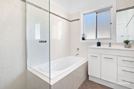 Property photo of 24 Grayson Avenue Kotara NSW 2289