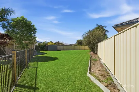 Property photo of 5 Rosina Close Coffs Harbour NSW 2450