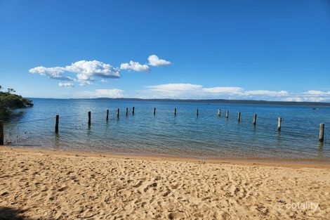 Property photo of 6 Marine Street Macleay Island QLD 4184