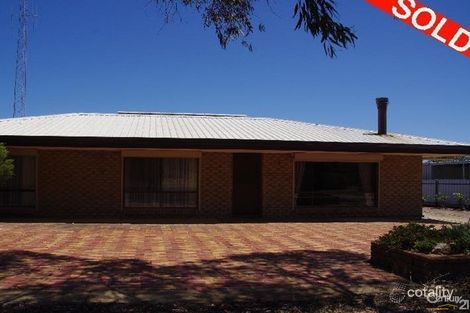 10 Kitto Rd, Moonta Bay, SA 5558