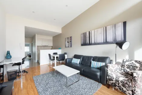 Property photo of 10/16 De Burgh Street Lyneham ACT 2602