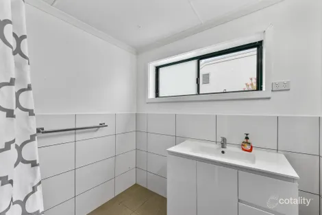 Property photo of 5 Frewville Place Mount Gambier SA 5290