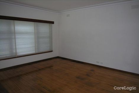 Property photo of 62 Gellibrand Crescent Reservoir VIC 3073