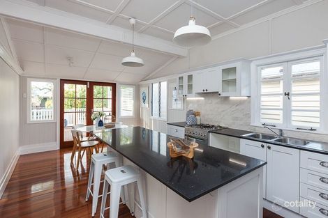 Property photo of 98 Milsom Street Coorparoo QLD 4151