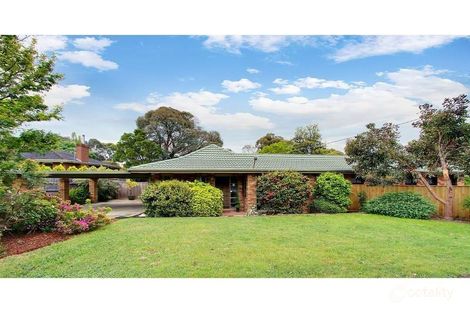 100 Lauriston Dr, Coldstream, VIC 3770