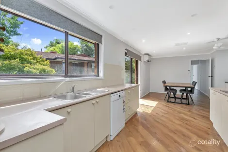 Property photo of 6 Langley Place Kambah ACT 2902