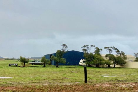 13 Horizon Pl, Deepdale, WA 6532