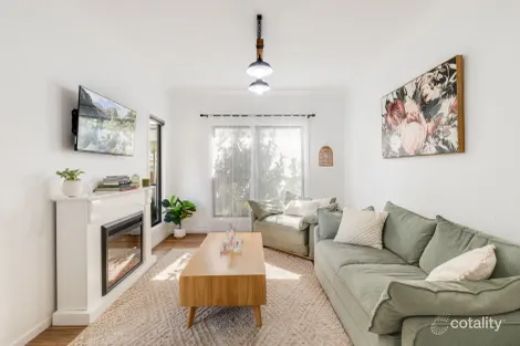 Property photo of 76 Mackenzie Street Mount Lofty QLD 4350