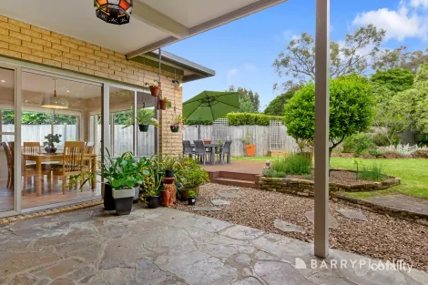 Property photo of 14 Valetta Crescent Knoxfield VIC 3180