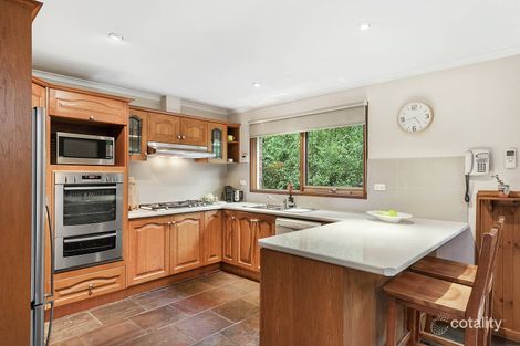 Property photo of 31 Kelway Crescent Eltham North VIC 3095