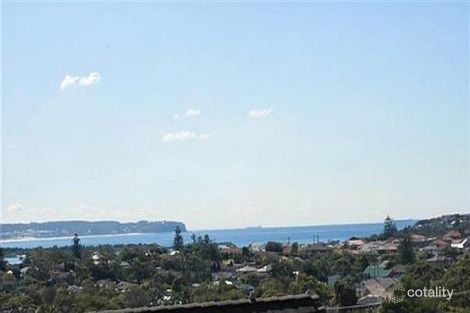 Property photo of 10 Silver Birch Close Caves Beach NSW 2281