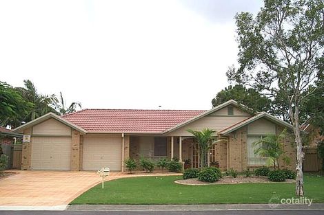140 Barrier Reef Dr, Mermaid Waters, QLD 4218