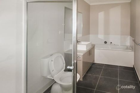 Property photo of 20 Caversham Drive Pakenham VIC 3810