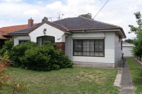 Property photo of 132 Kangaroo Road Hughesdale VIC 3166