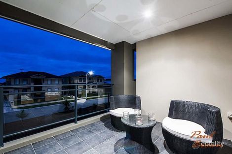 Property photo of 16 Whitehorses Drive Burns Beach WA 6028