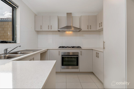 5/8 Brushfoot Bvd, Success, WA 6164