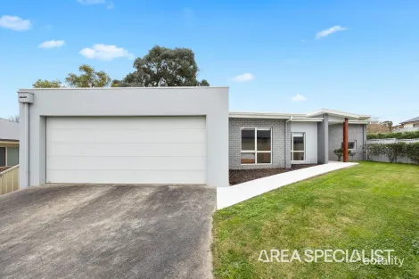 5 FOX GR, KORUMBURRA, VIC 3950