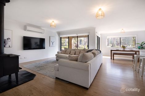 Property photo of 33 Leared Drive Kyneton VIC 3444