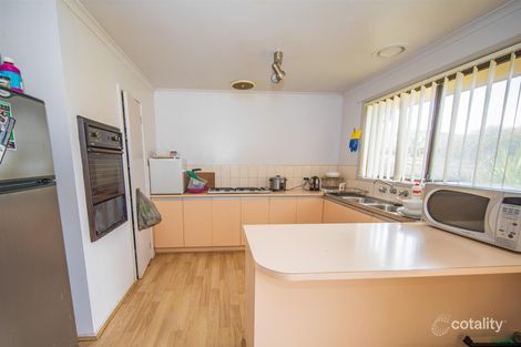 Property photo of 13 Barnong Close Kurunjang VIC 3337