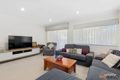 Property photo of 26 Miller Place Menai NSW 2234