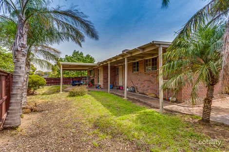 Property photo of 9 Dunai Walk Delahey VIC 3037