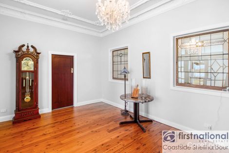 Property photo of 31 Reddall Parade Lake Illawarra NSW 2528