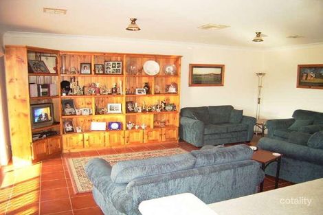 Property photo of 4 Hogan Court West Wodonga VIC 3690
