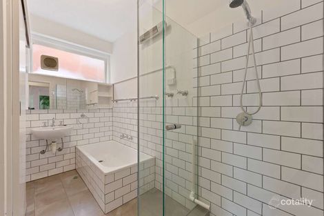 Property photo of 2/20 Wynnstay Road Prahran VIC 3181