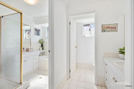 Property photo of 20 Boab Street Elanora QLD 4221