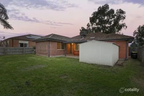 Property photo of 13 Bushlark Drive Carrum Downs VIC 3201