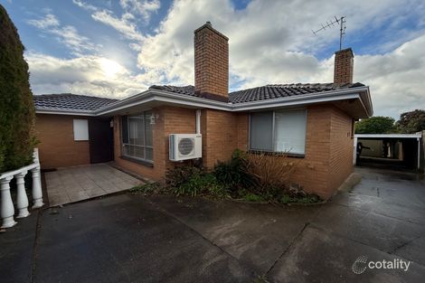 13 Lardner Rd, Drouin, VIC 3818