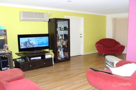 Property photo of 15 Murwillumbah Avenue Hoxton Park NSW 2171