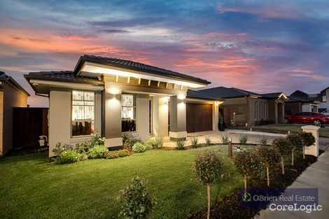 Property photo of 16 City Vista Circuit Cranbourne West VIC 3977