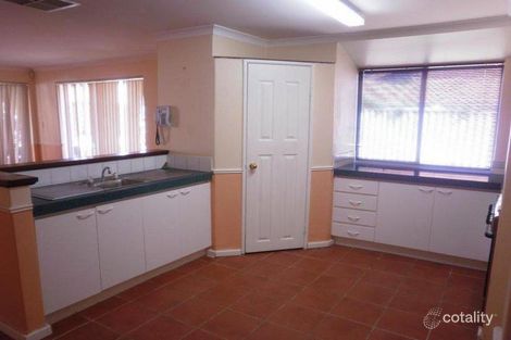 Property photo of 6 Hastings Court Success WA 6164