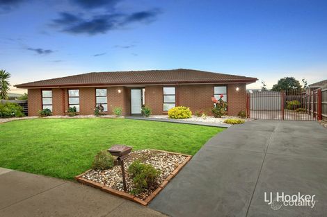 Property photo of 5 Steele Court Cranbourne North VIC 3977