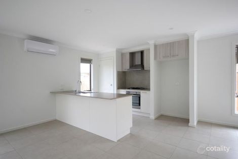 Property photo of 81 Wurrook Circuit North Geelong VIC 3215