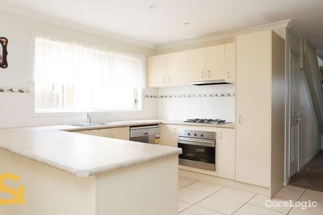 Property photo of 12 Peartree Court Roxburgh Park VIC 3064