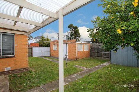 Property photo of 11 Mendip Road Reservoir VIC 3073