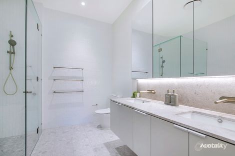 Property photo of 1/3-5 McConnell Street Bulimba QLD 4171