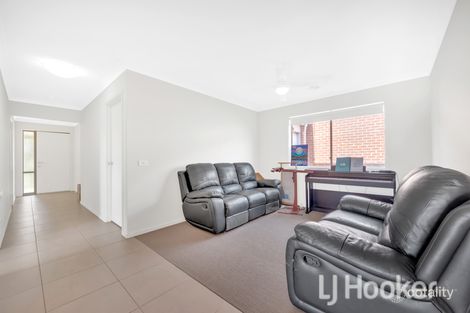 Property photo of 30 Gosse Crescent Brookfield VIC 3338