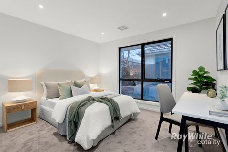 Property photo of 2/61 Tudor Street Bentleigh East VIC 3165